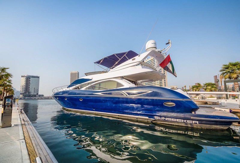 Яхта Sunseeker 64 Manhattan Дубай Марина