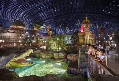 Парк аттракционов IMG Worlds of Adventure в Дубае 12