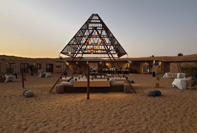 Сафари Дубай с ночёвкой в пустыне и полетом на воздушном шаре 1