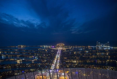 Смотровая площадка The View at The Palm в Дубае 2